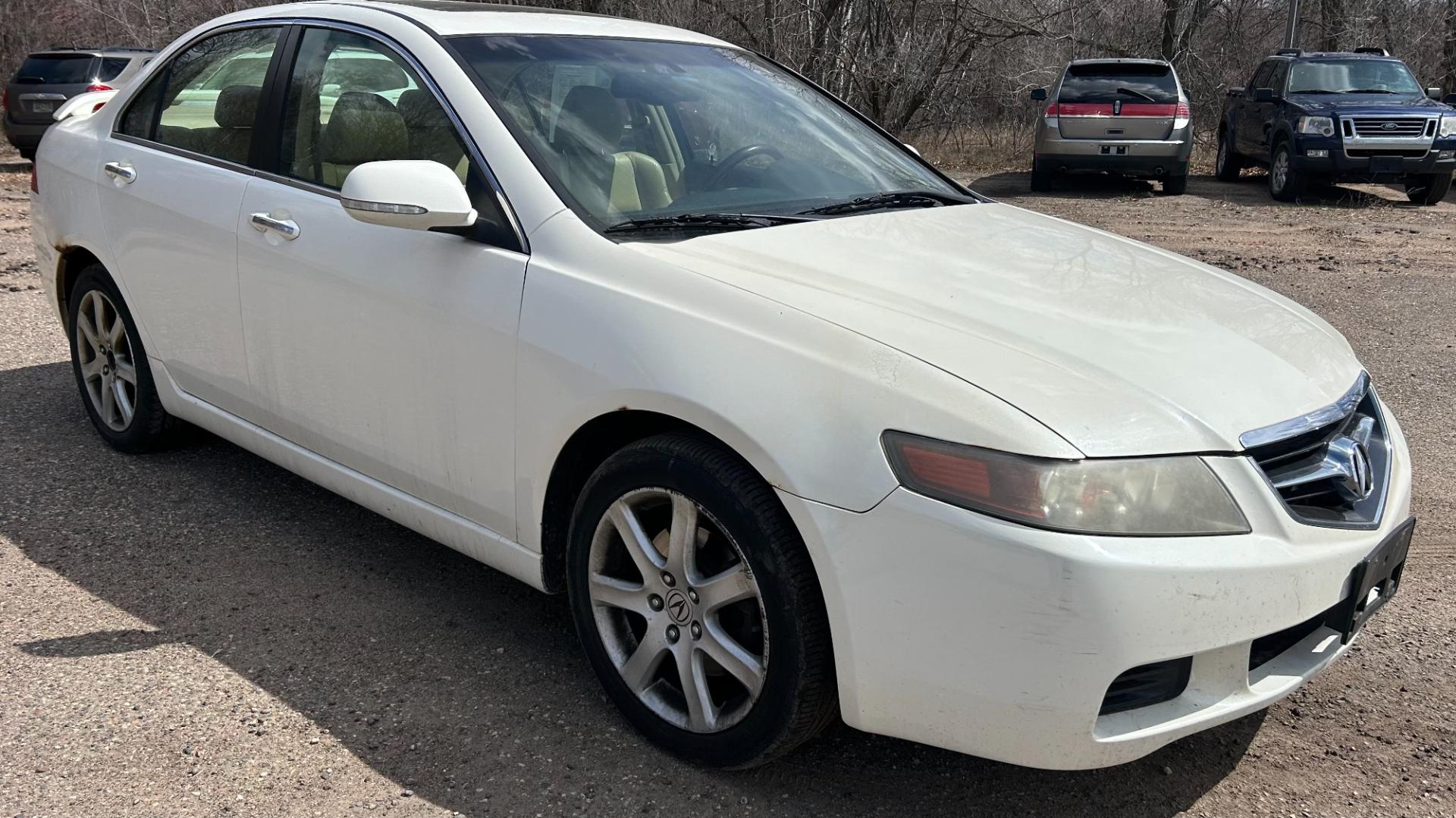 2004 White Acura TSX 5-speed AT with Navigation System (JH4CL96954C) with an 2.4L L4 DOHC 16V engine, 5-Speed Automatic Overdrive transmission, located at 17255 hwy 65 NE, Ham Lake, MN, 55304, 0.000000, 0.000000 - Photo#2